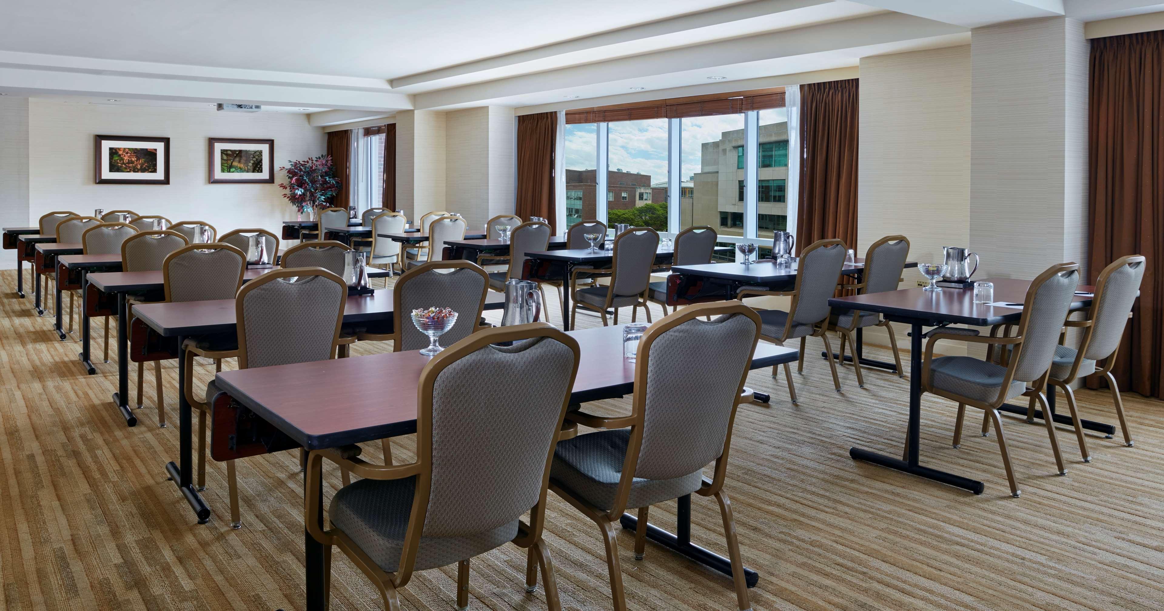 The Inn At Penn, A Hilton Hotel Philadelphia Exterior foto