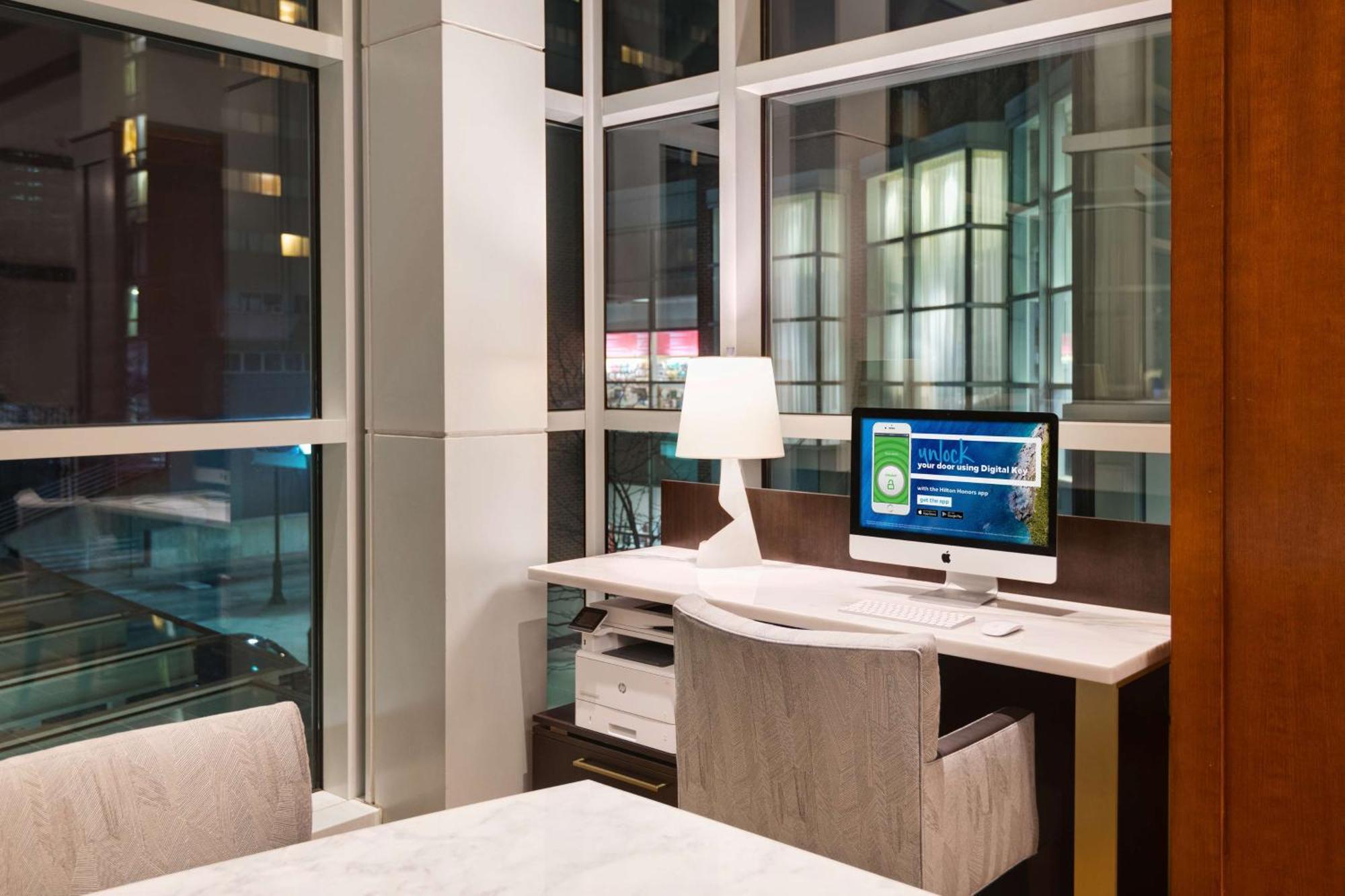 The Inn At Penn, A Hilton Hotel Philadelphia Exterior foto