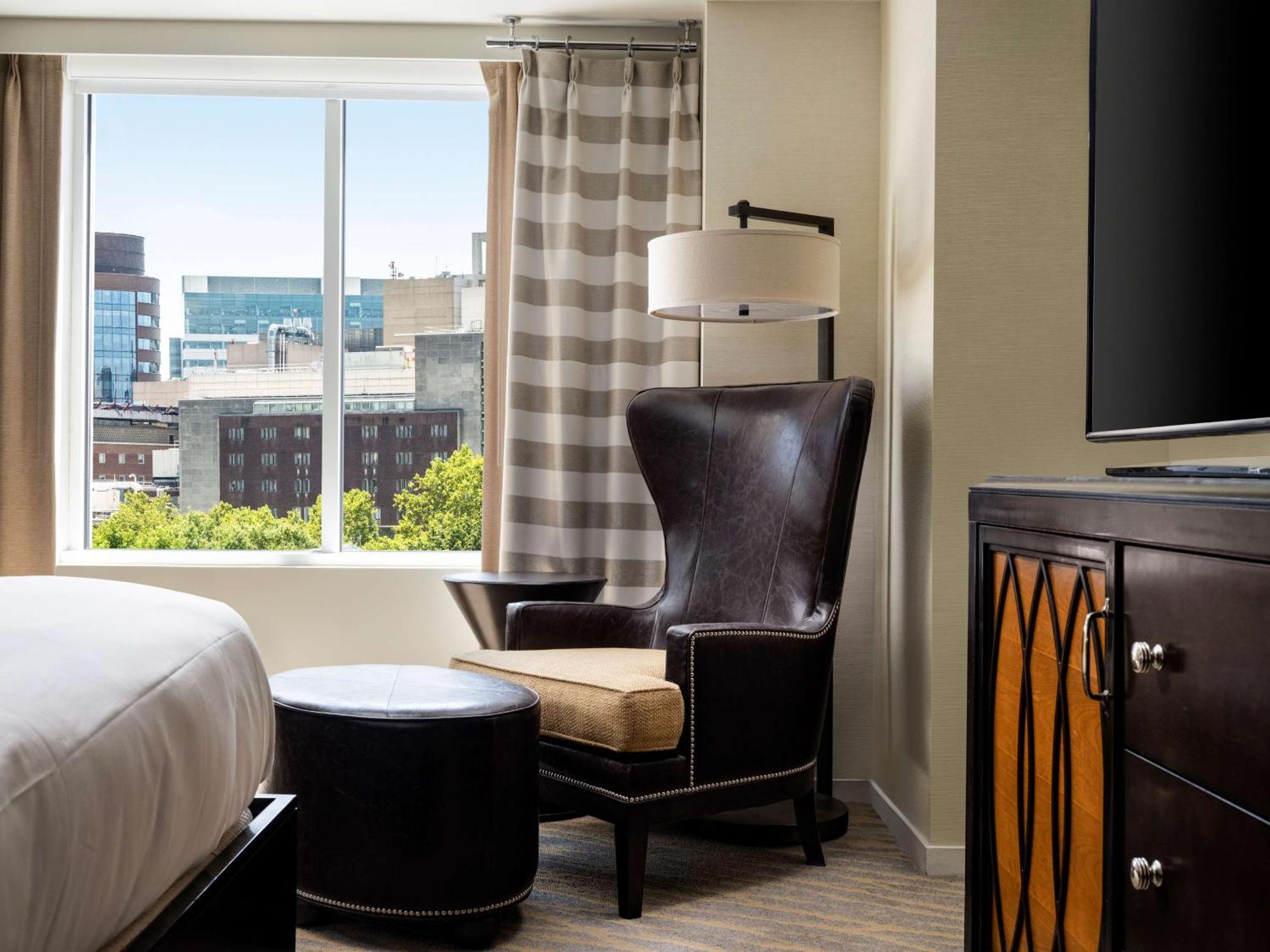 The Inn At Penn, A Hilton Hotel Philadelphia Exterior foto